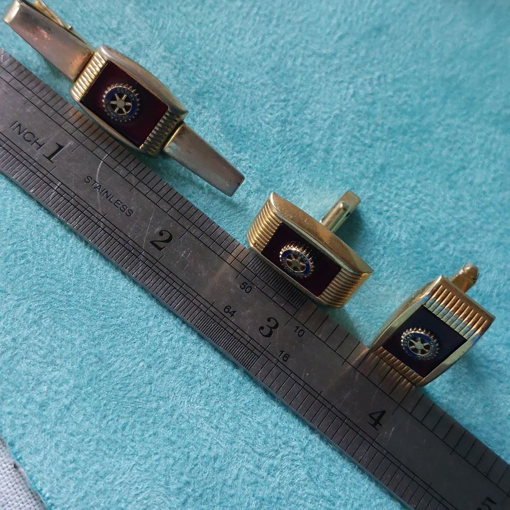 Vintage Anson Rotary Intl. Goldtone Metal Cufflink & Tie Clip Set Estate Jewelry